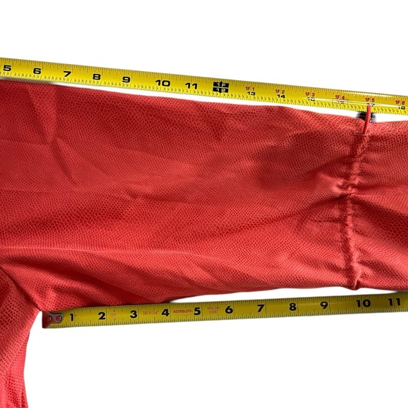 Chico’s Coral Salmon Jacket Full Zip 2 M/L Snake Pattern 3/4 Sleeve Cords Lined - Picture 7 of 15